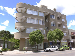 Prédio residencial na cidade de Serafina Corrêa/RS